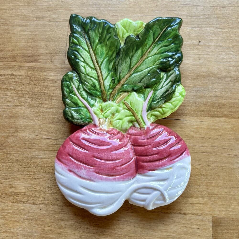 KMC Hand Painted Kitschy Ceramic Spoon Rest Radish Red Green Vintage Cottagecore